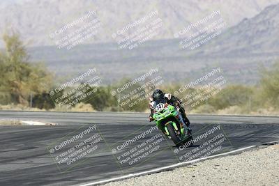 media/Dec-06-2025-CVMA (Sat) [[4a896cc04c]]/Race 4-Formula Middleweight/